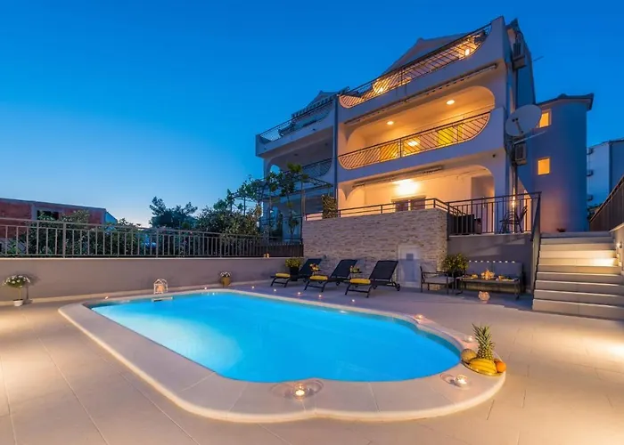 Seaview With Pool - Yellow Lejlighed *